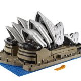 LEGO-Creator-10234-Sydney-Opera-House-0-1