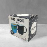 Mad-Monkey-Tasse-mit-Weltkarte-Farbwechsel-Tasse-Tag-und-Nacht-Schwarz-Blau-0-4 Mad-Monkey-Tasse-mit-Weltkarte-Farbwechsel-Tasse-Tag-und-Nacht-Schwarz-Blau-0-4