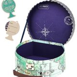 moses-Fernweh-Geschenkkoffer-Reiseerinnerungen-Deko-Koffer-mit-Grusskarte-zum-Verschenken-Geschenkbox-fuer-Hochzeiten-Geldgeschenke-Reisegutscheine-Weltkarten-Retro-design-0-0 moses-Fernweh-Geschenkkoffer-Reiseerinnerungen-Deko-Koffer-mit-Grusskarte-zum-Verschenken-Geschenkbox-fuer-Hochzeiten-Geldgeschenke-Reisegutscheine-Weltkarten-Retro-design-0-0