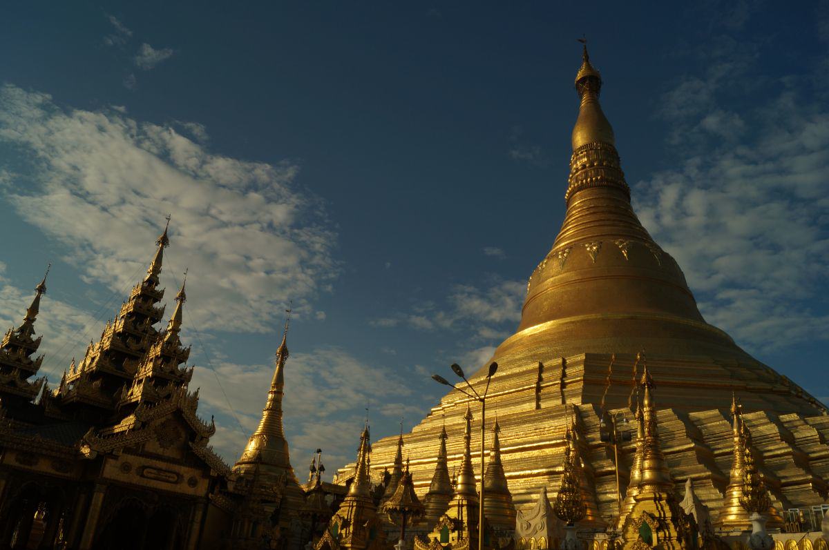 yangon goldene shwedagon pagode Nationalheiligtum