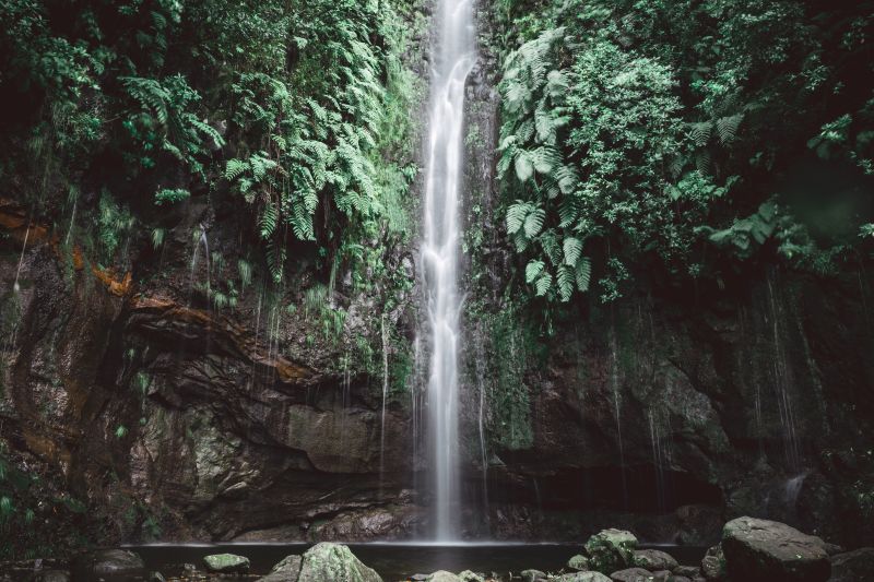 25 Fontes Wasserfall in Rabacal