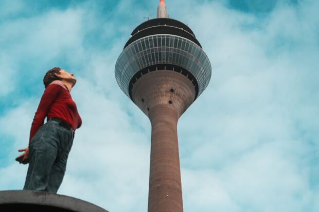 Düsseldorf Sehenswürdigkeiten Rheinturm