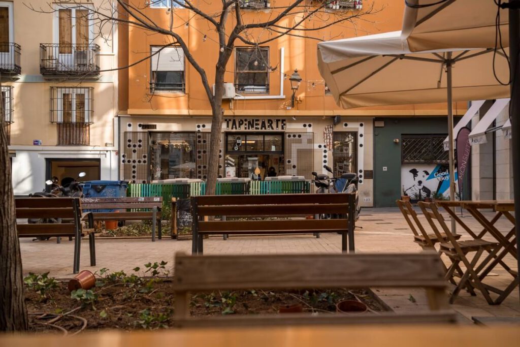 Tapinearte in the Mercat de la Tapineras.