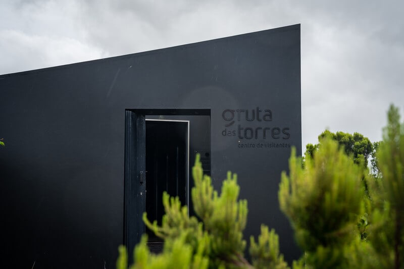 Eingang Besucherzentrum Gruta das Torres