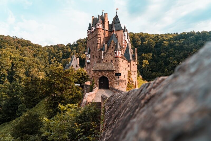 Burg Eltz verschlossenes Tor