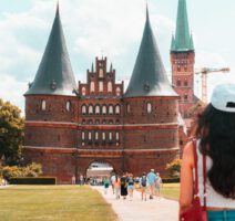 Holstentor: Wahrzeichen von Lübeck