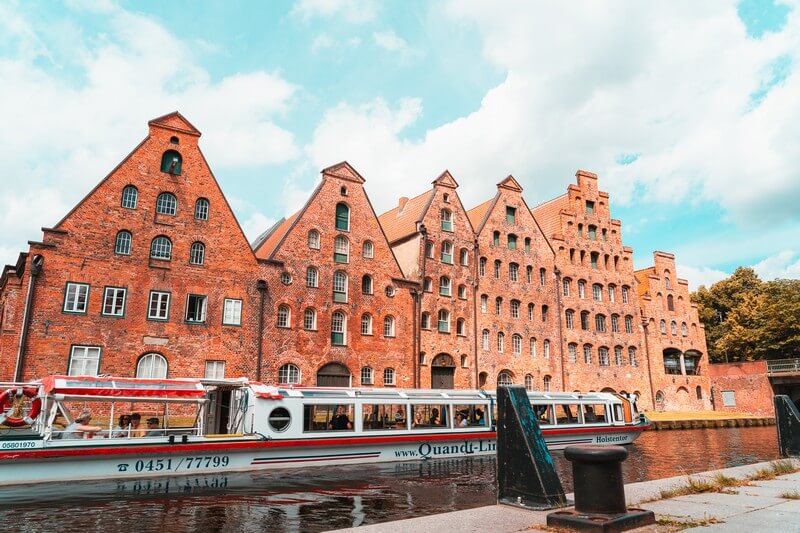 Salzspeicher Lagerhäuser  in Optik der Backsteinrennaisance in Lübeck