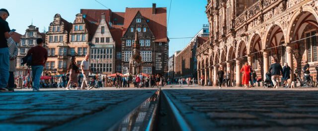 Bremer Marktplatz mit Kaufhäusern im Fachwerk-Stil