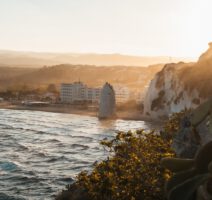 Sonnenuntergang am Monolith von Vieste.