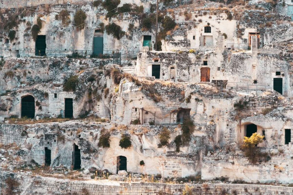 Die alten Höhlengebäude des Sasso Caveoso.