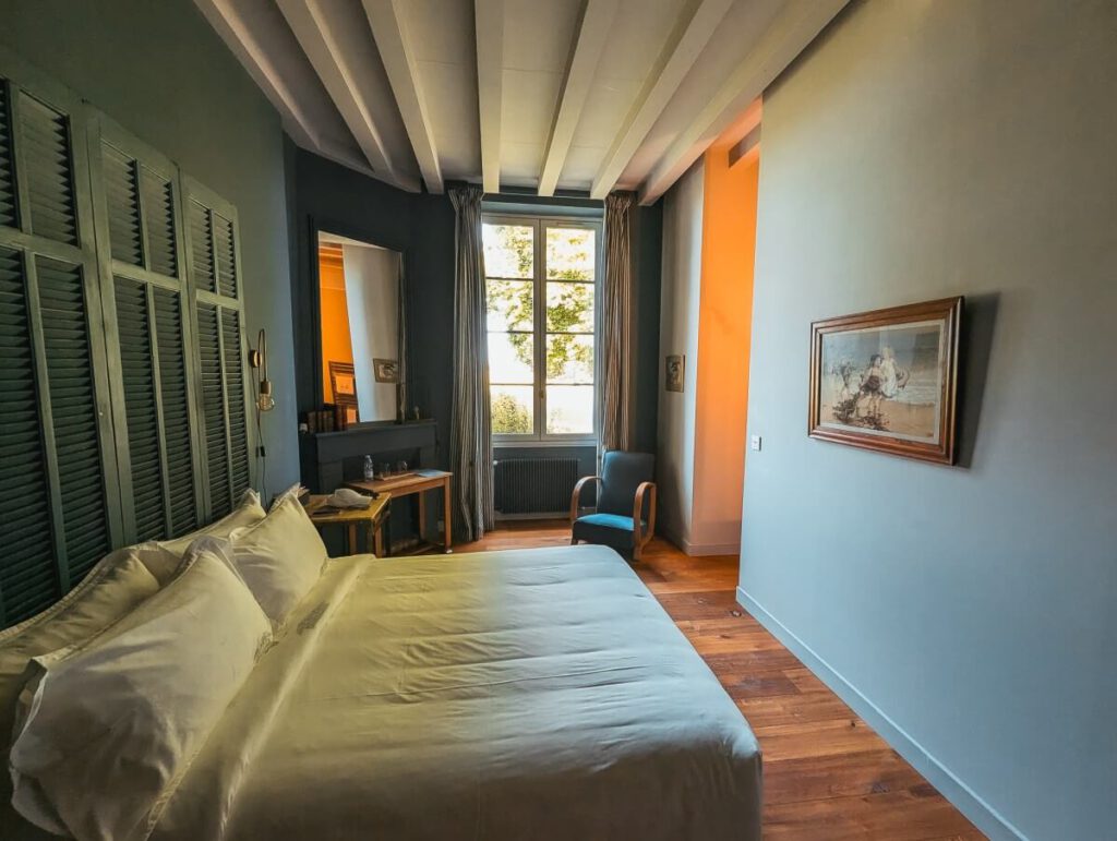 Geräumiges Zimmer im Château Sigalas-Rabaud
