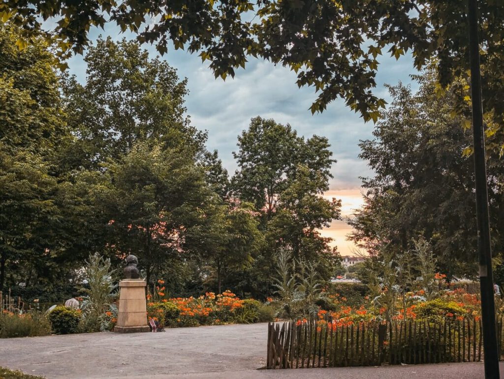 Grünanlage in La Bastide