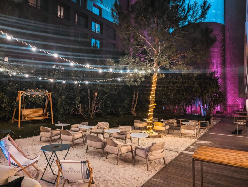 Moxy Bordeaux Garten