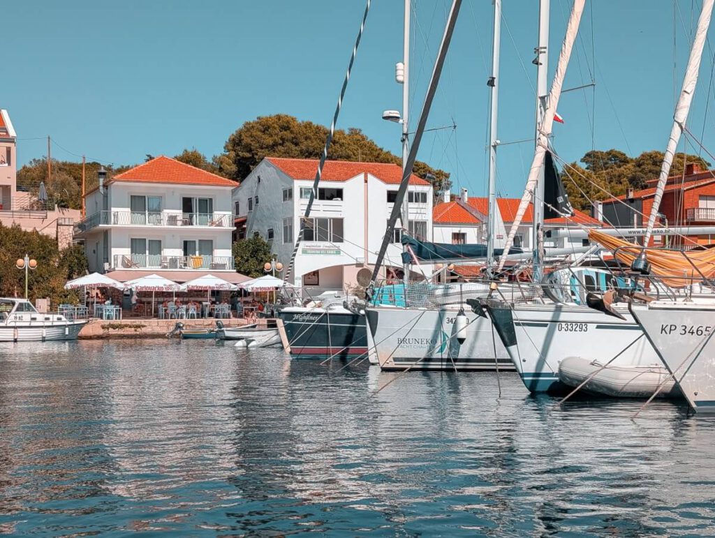 Bistro Propela in Božava auf der Insel Dugi Otok.