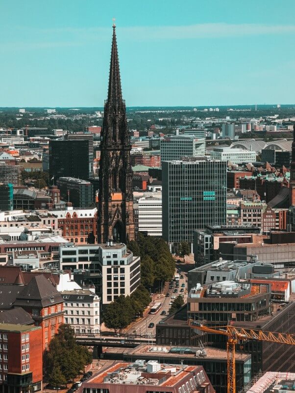 Turm der St. Nikolaikirche in Hamburg