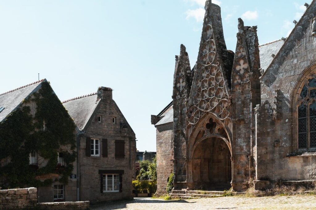 Gotische Kirche Ancienne collegiale Notre-Dame de Roscudon in Pont-Croix
