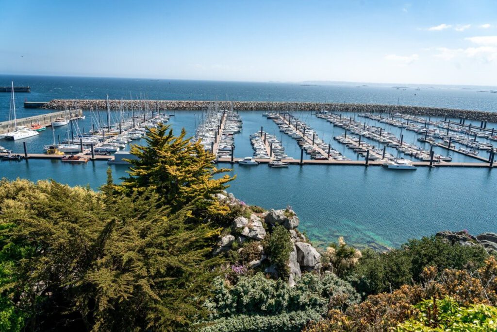 Yachthafen von Roscoff neben dem botanischen Garten