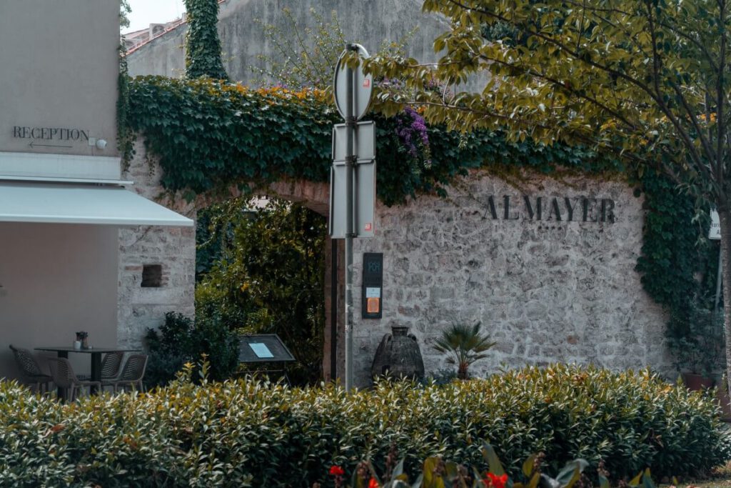 Almayer Art & Heritage Hotel in einem historischen Gebäude in der Altstadt von Zadar