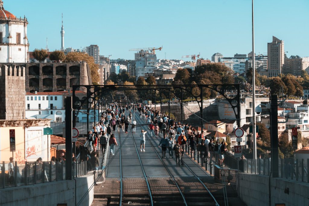 Oberer Bereich der Ponte de Dom Luis I Brücke in Porto