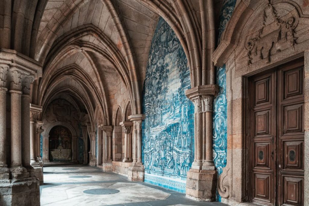 Die Azulejos im Kreuzgang der Kathedrale