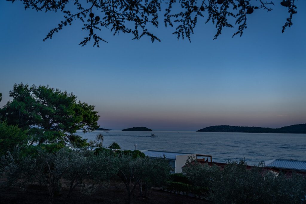 Hotel Niko im Amadriapark Blick auf Küste