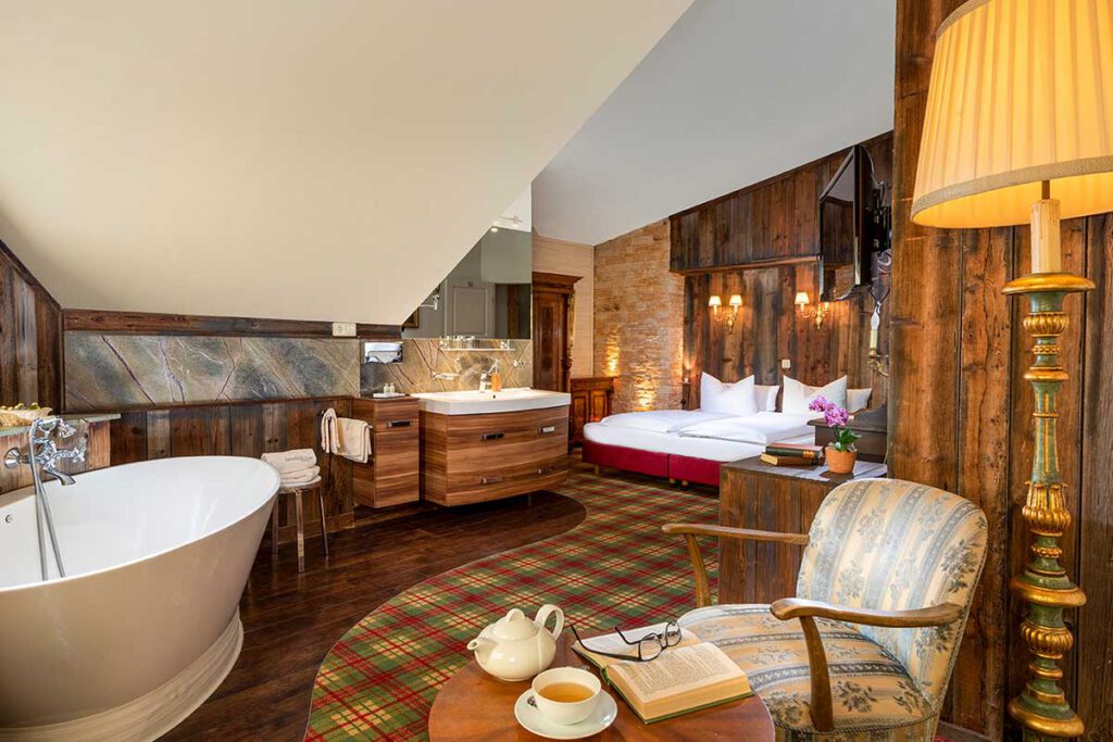 Badewanne Wellnesszimmer Seeschlösschen