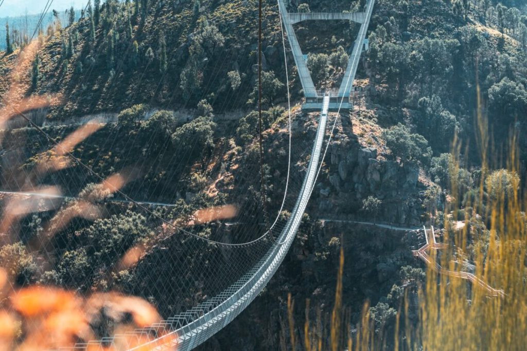 516 Meter lange Arouca Brücke