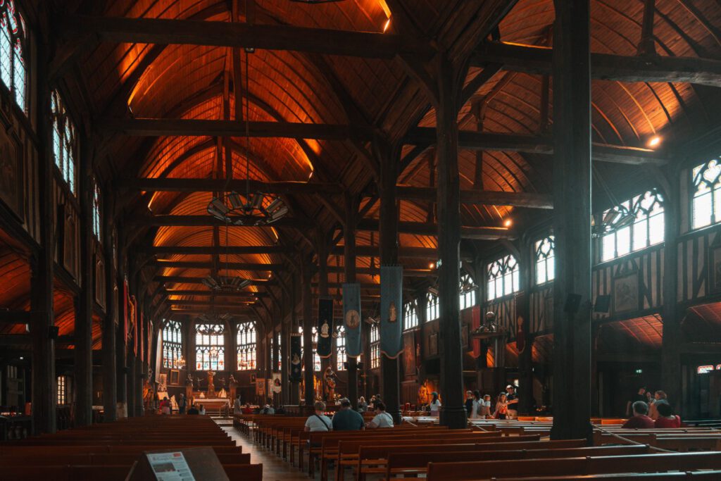 Église Sainte Catherine in Honfleur von innen