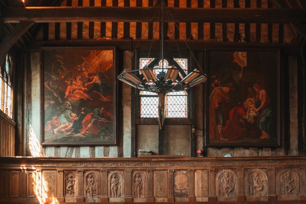 Kunstwerke in der Église Sainte Catherine