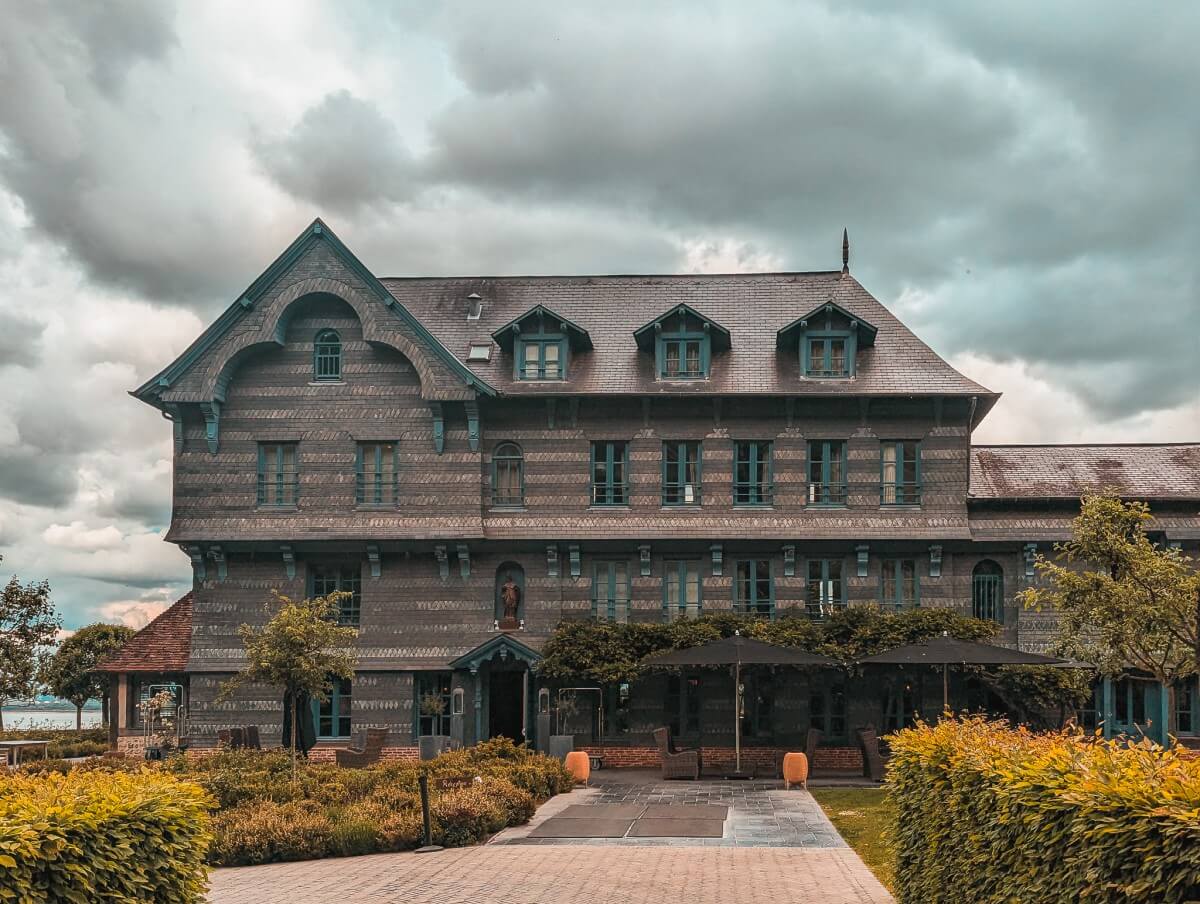 Frontansicht Ferme Saint-Simeon