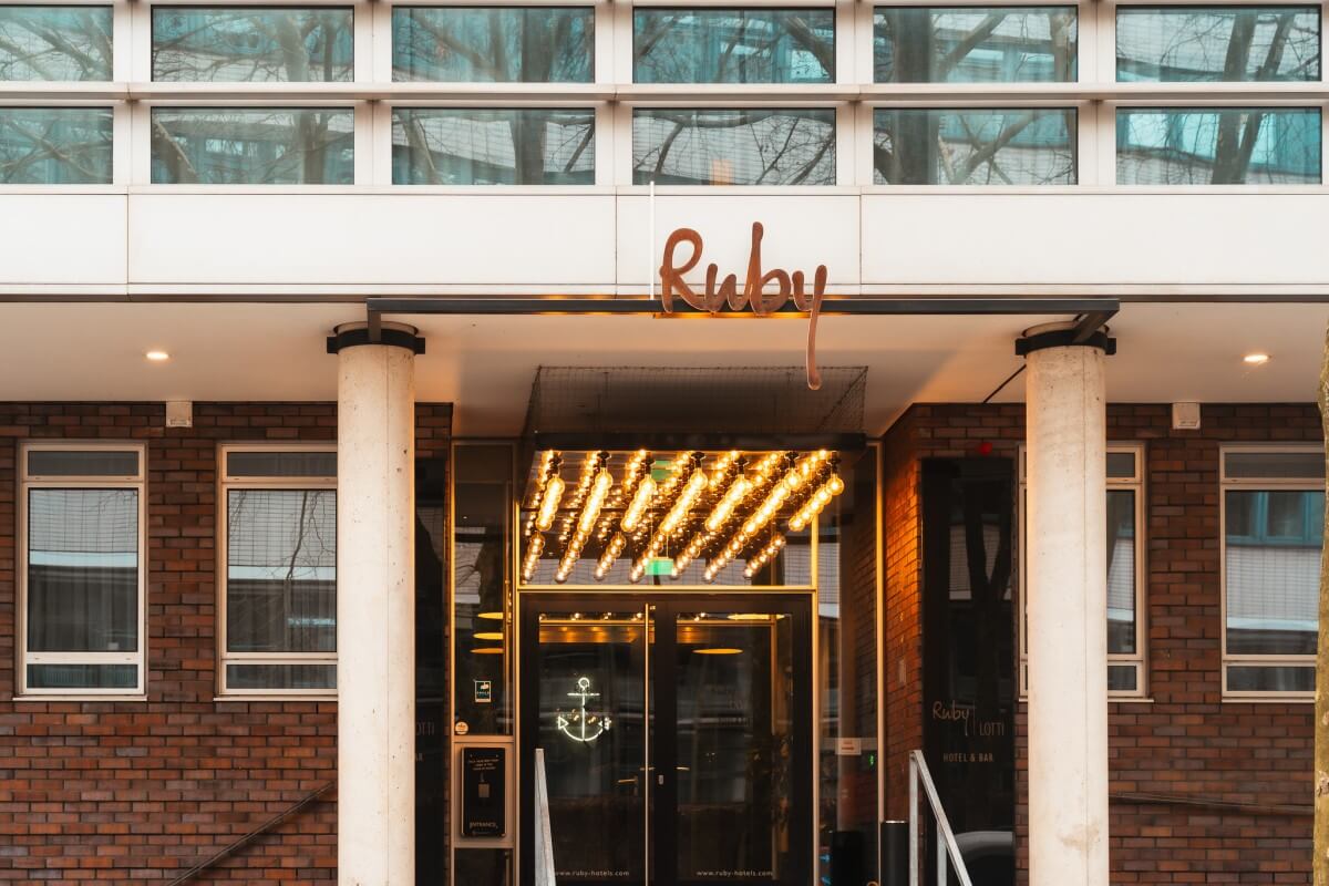 Ruby Lotti Hotel Hamburg Eingang
