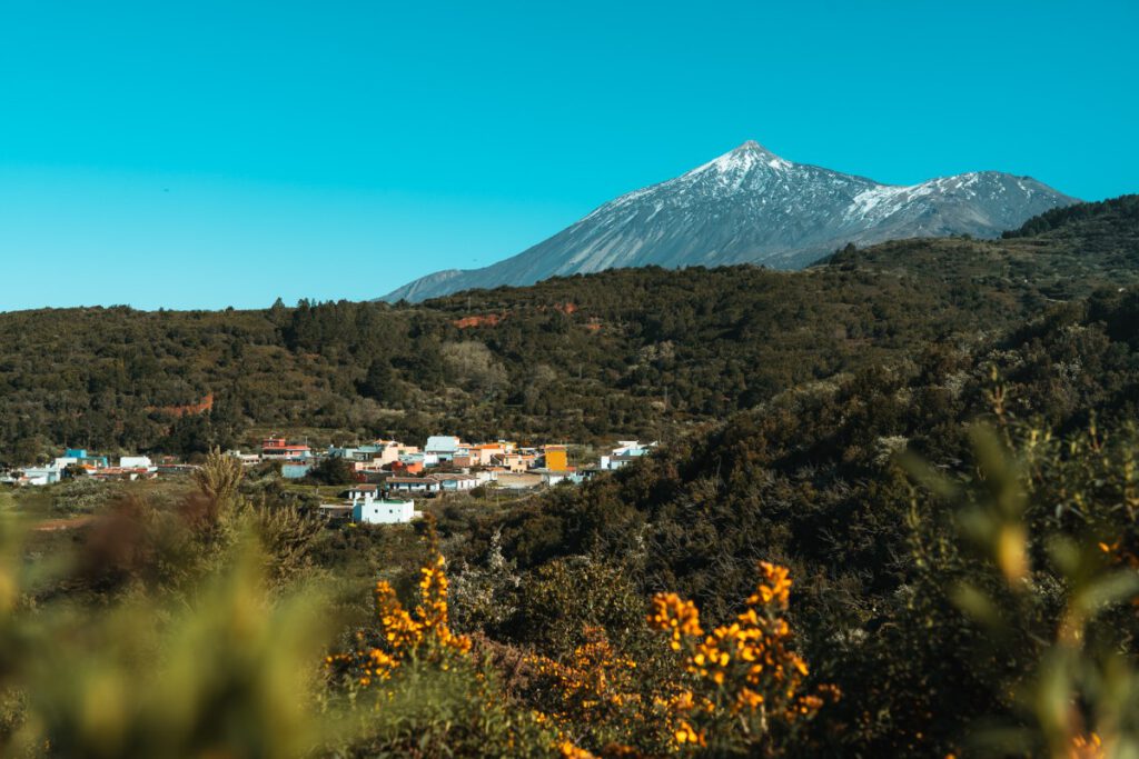 Erjos mit dem Teide im Hintergrund