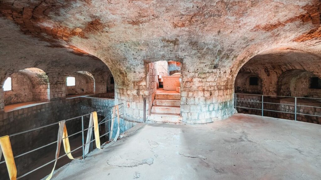 Fort Royal auf der Insel Lokrum von innen