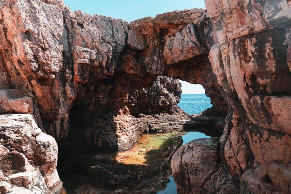 Felsformationen auf der Insel Lokrum