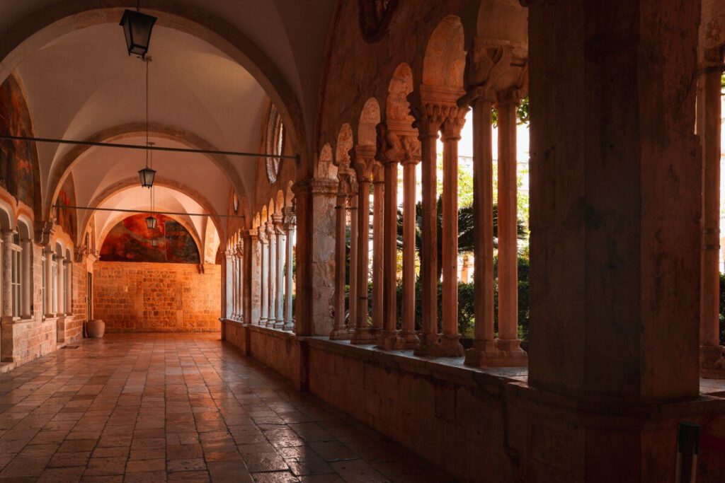 Franziskaner Kloster Kreuzgang