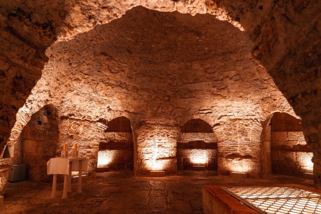 Krypta des Diokletian Palastes