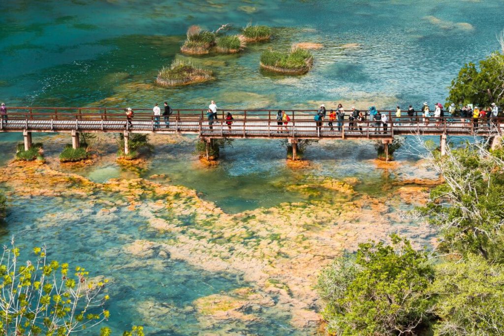 Brücke am Skradinskie Buk über die Kalktuffbänke