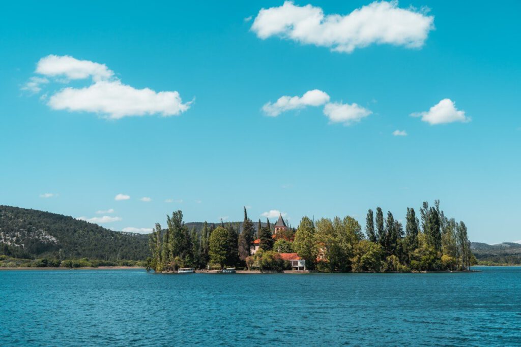 Kloster auf der Insel Visovac