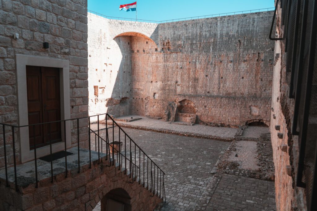 Festung von Ston von innen